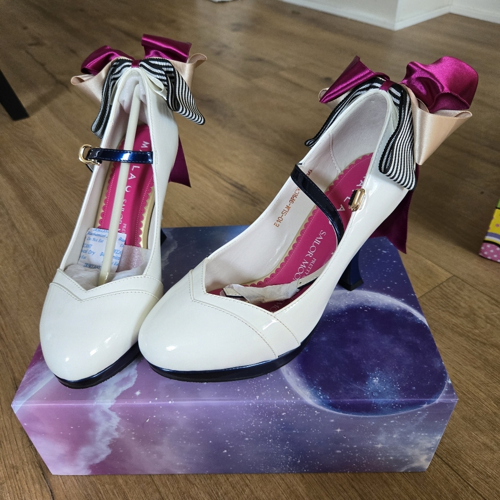 Elegant White and Pink Women's Heels